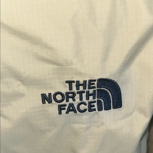 The North Face Women's Khaki Utility Shell Jacket - Picture 7 of 9